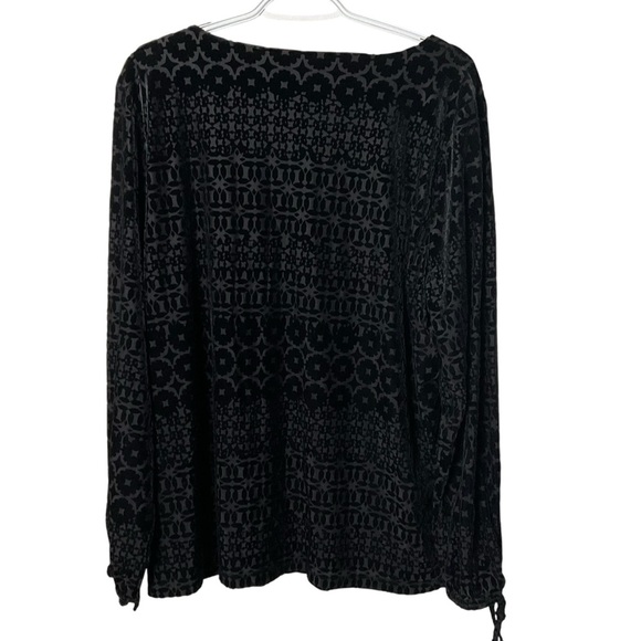 Talbots Black Scoop Neck Long Sleeve Bell Sleeve Blouse - Picture 4 of 8